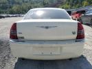 Chrysler 300 Image 5