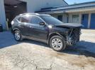 Nissan Rogue S Image 2