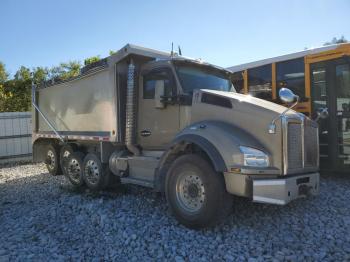  Salvage Kenworth T880