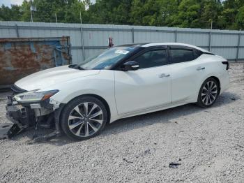  Salvage Nissan Maxima