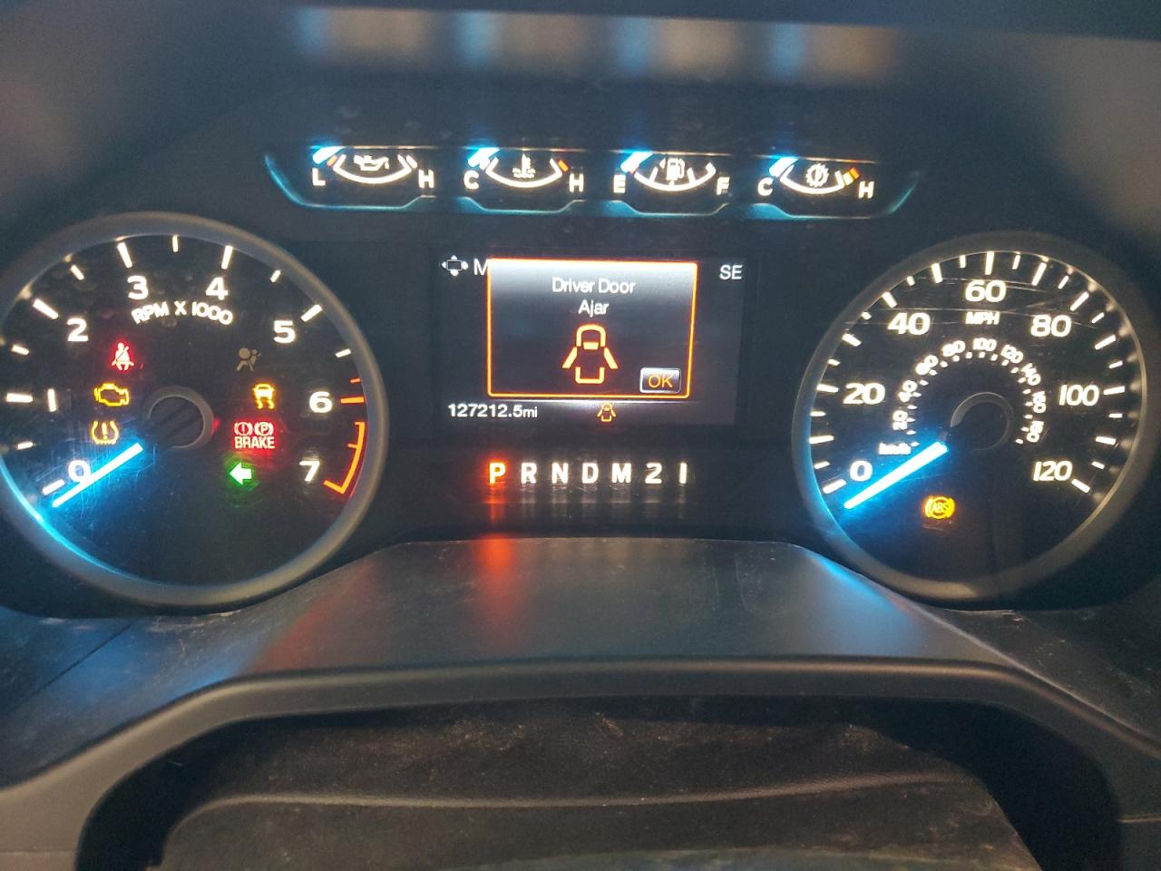 Ford F-150 Super Cab Image 12