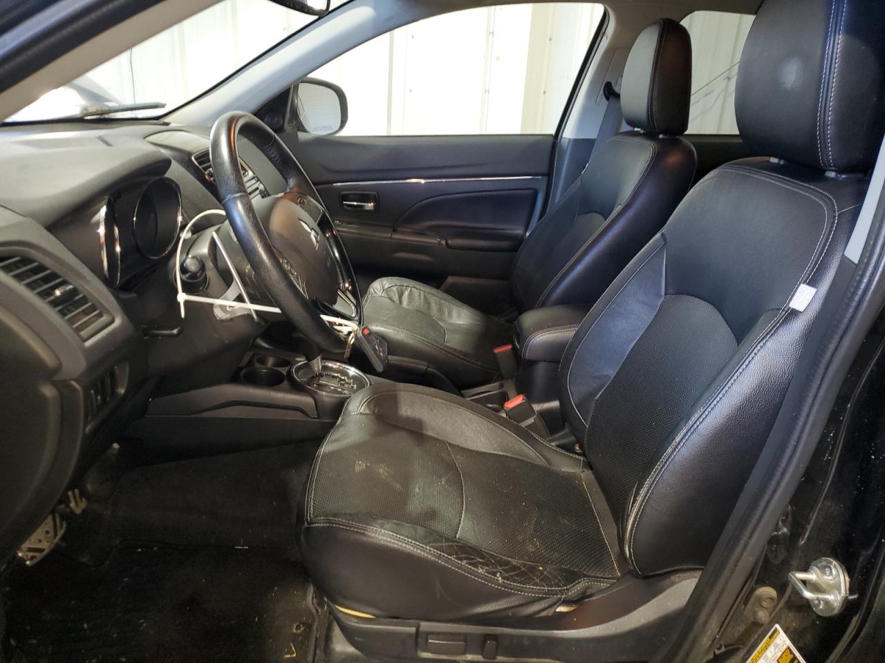 Mitsubishi Outlander Sel Image 7