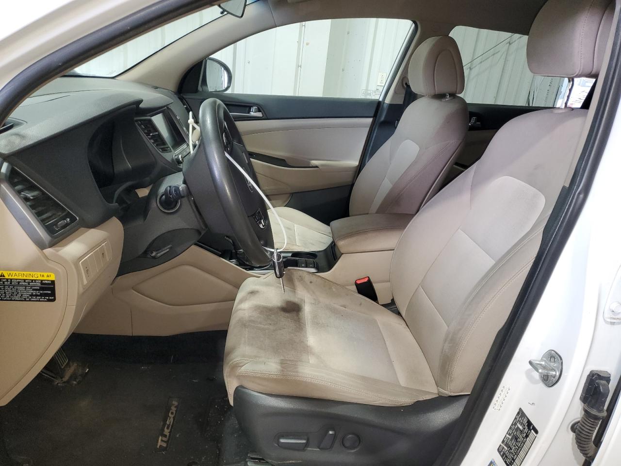 Hyundai TUCSON Sel Image 3