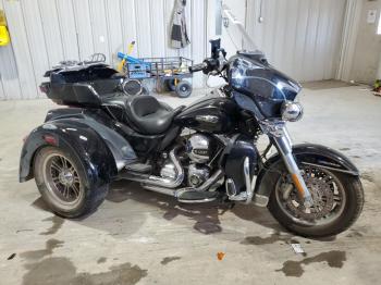  Salvage Harley-Davidson Fl