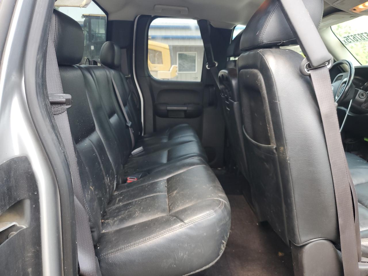 Chevrolet Silverado K1500 Lt Image 4