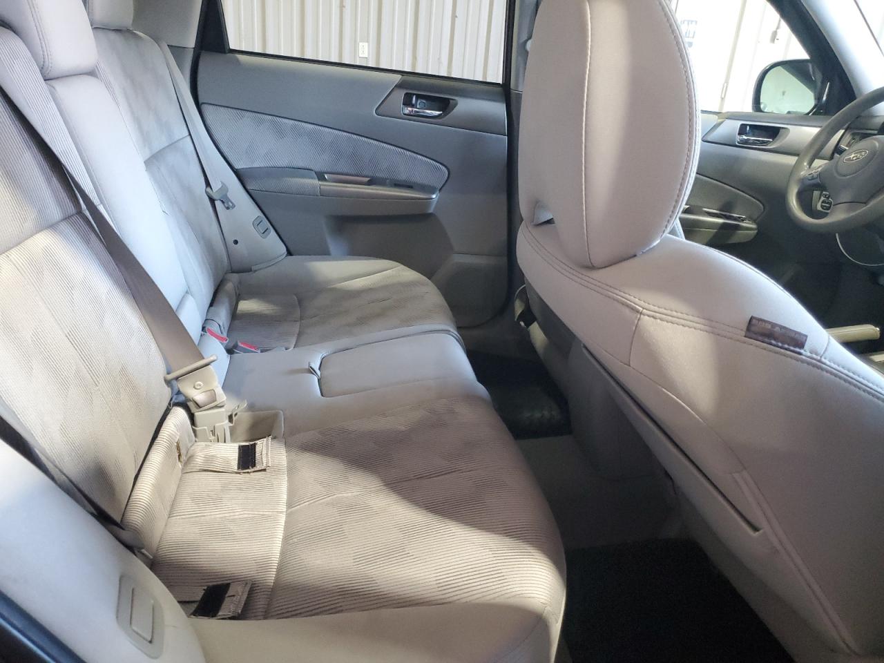 Subaru Forester 2.5x Premium Image 13