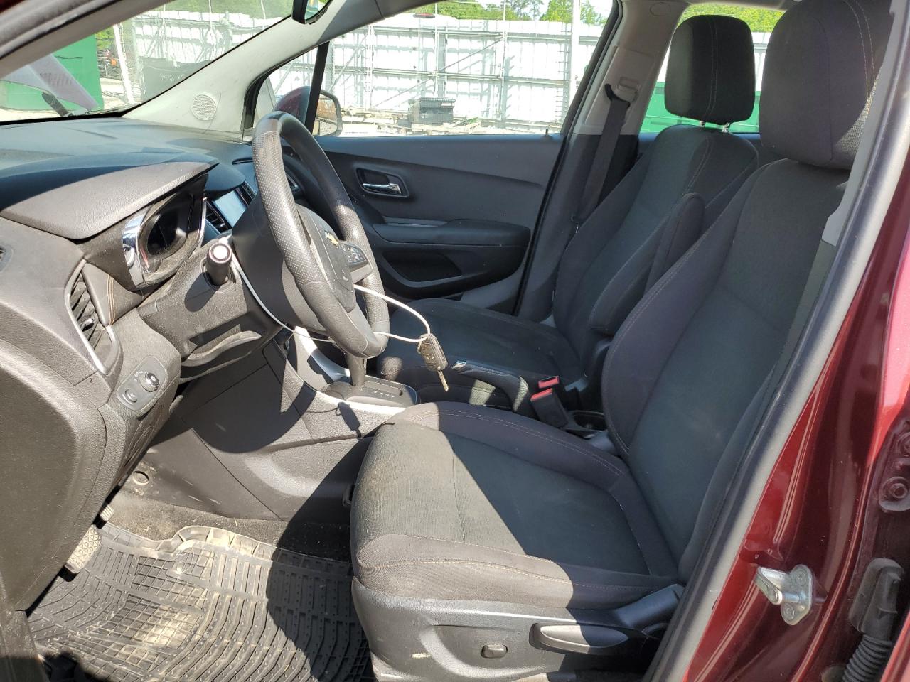 Chevrolet Trax Ls Image 8