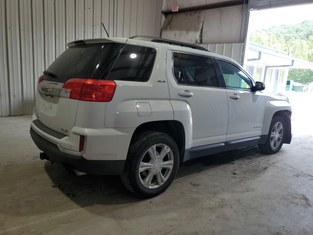 GMC Terrain Sle Image 3