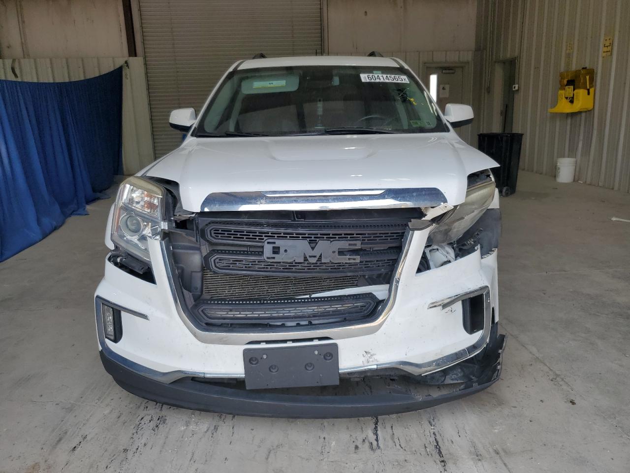 GMC Terrain Sle Image 2