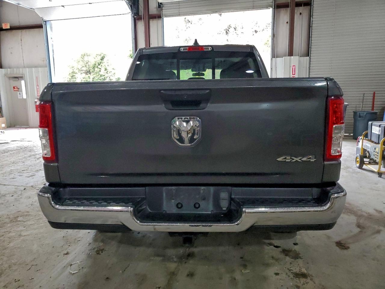 Ram 1500 Tradesman Image 7