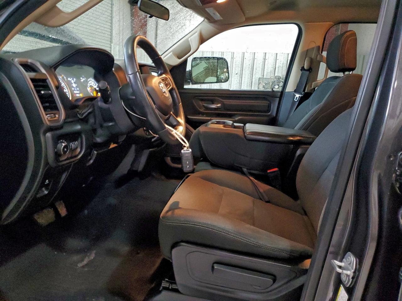 Ram 1500 Tradesman Image 12