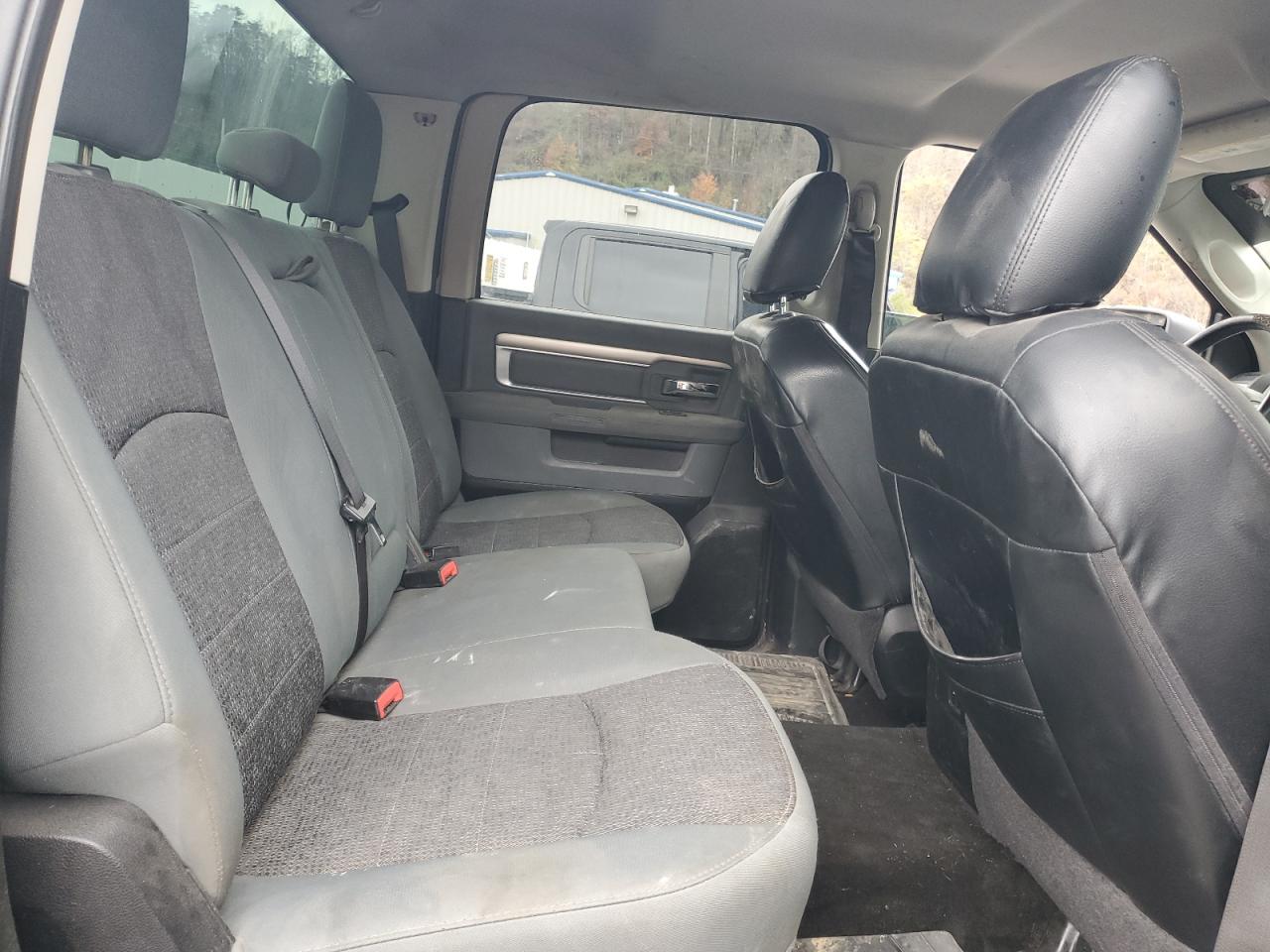 Ram 1500 Slt Image 5