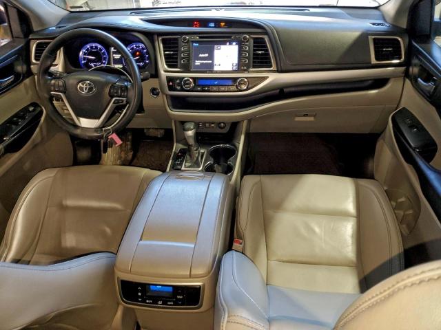 Toyota Highlander Se Image 3