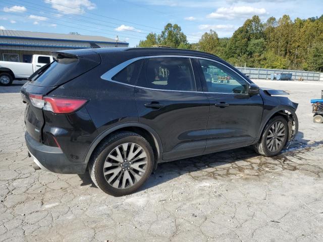 Ford Escape Titanium Image 11