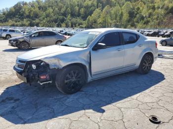  Salvage Dodge Avenger