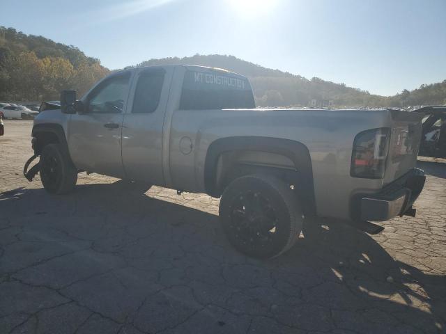 Chevrolet Silverado K1500 Image 4