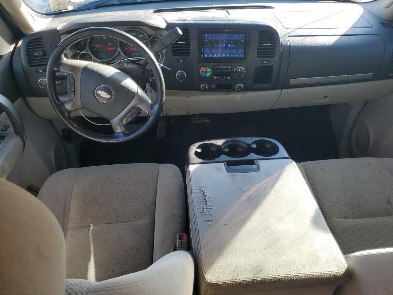 Chevrolet Silverado K1500 Image 9