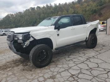  Salvage Nissan Frontier