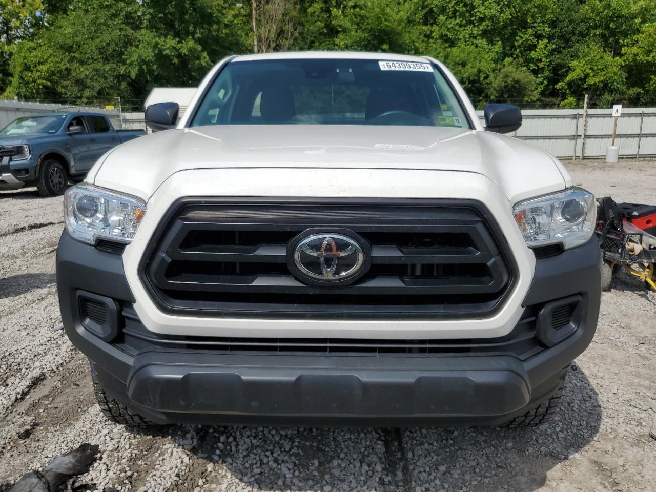 Toyota Tacoma Access Cab Image 5