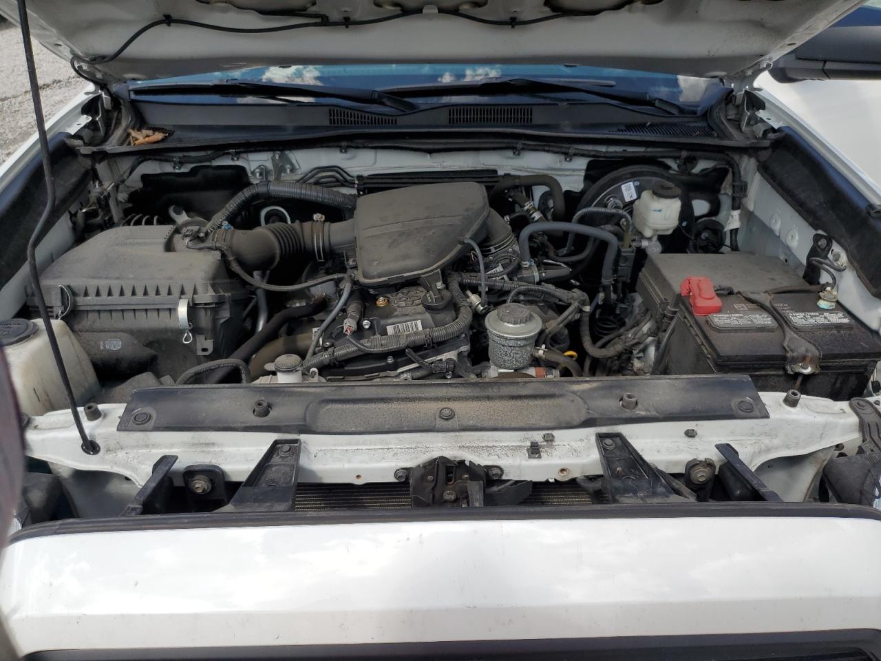 Toyota Tacoma Access Cab Image 10