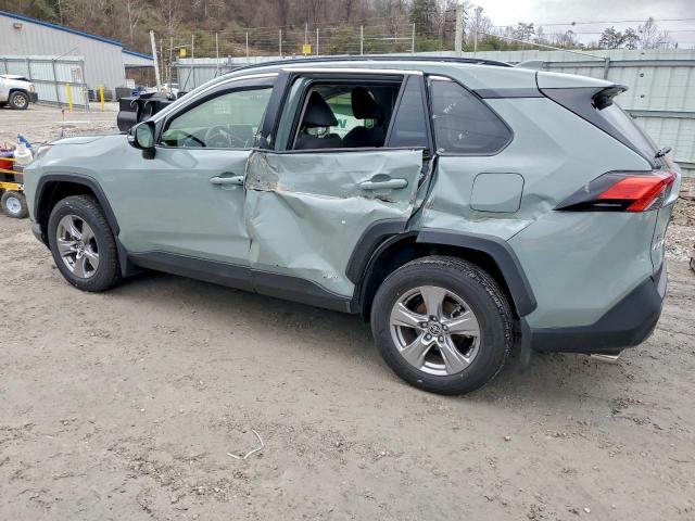 Toyota RAV4 Xle Image 6