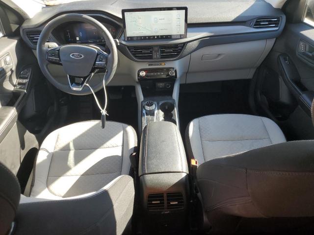 Ford Escape Active Image 4