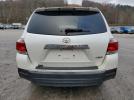 Toyota Highlander Base Image 3