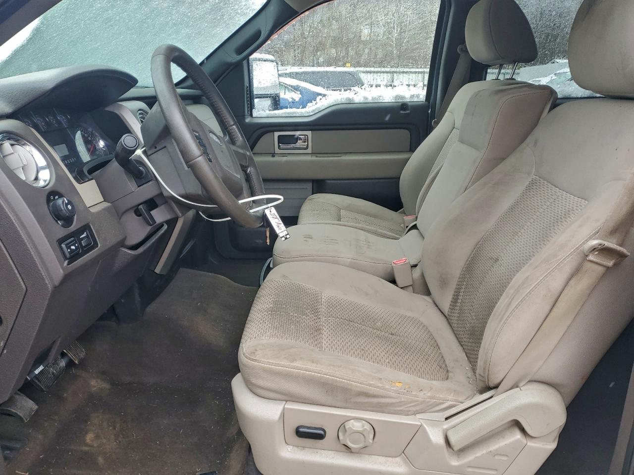 Ford F-150 Supercrew Image 11