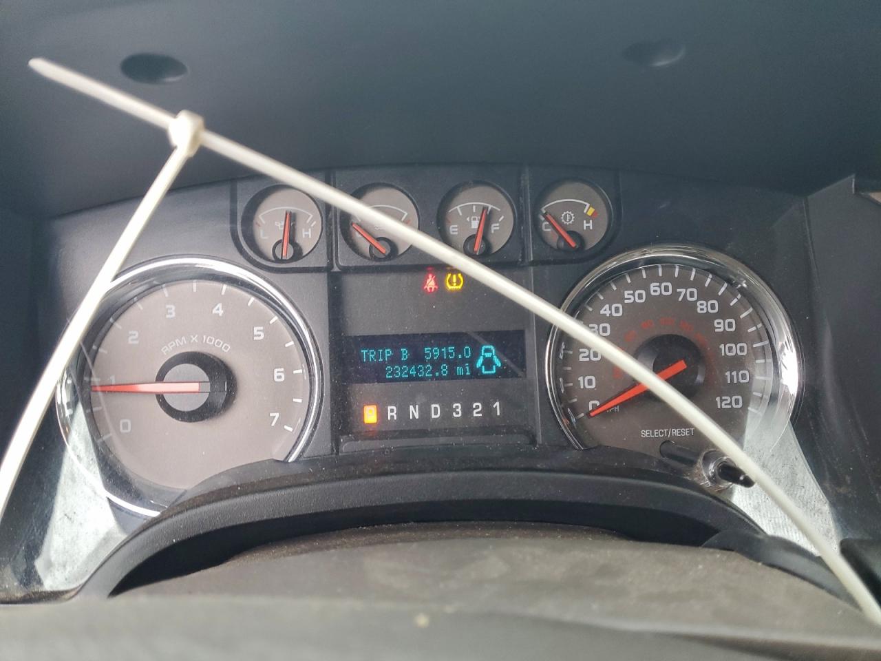 Ford F-150 Supercrew Image 5