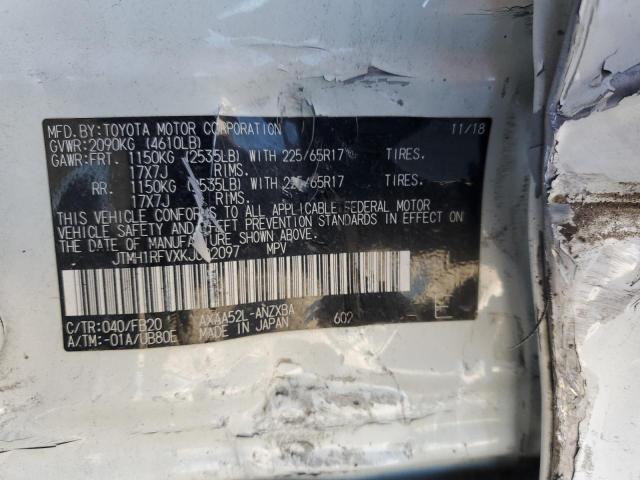 Toyota RAV4 Le Image 4