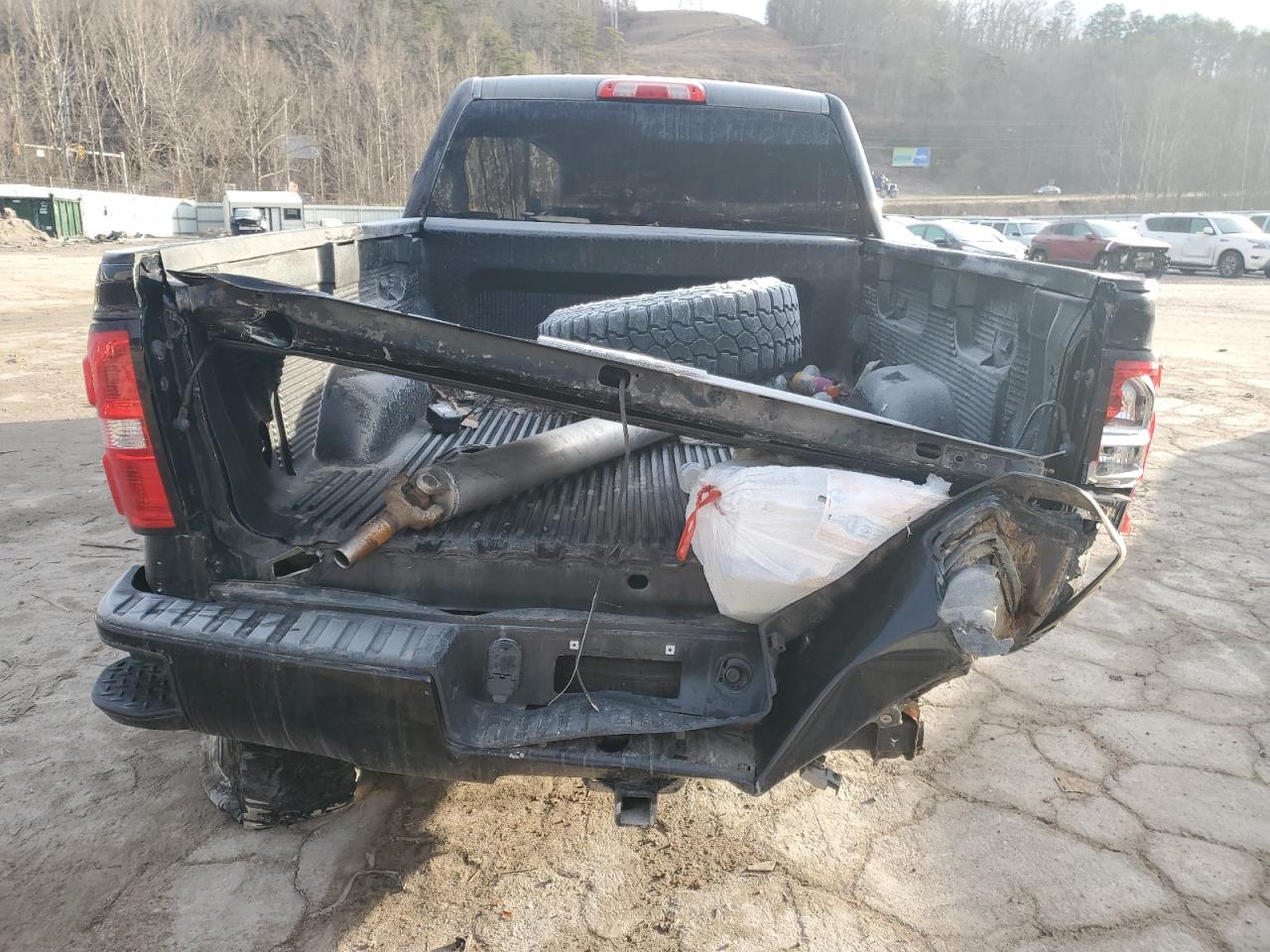 GMC Sierra K1500 Image 3