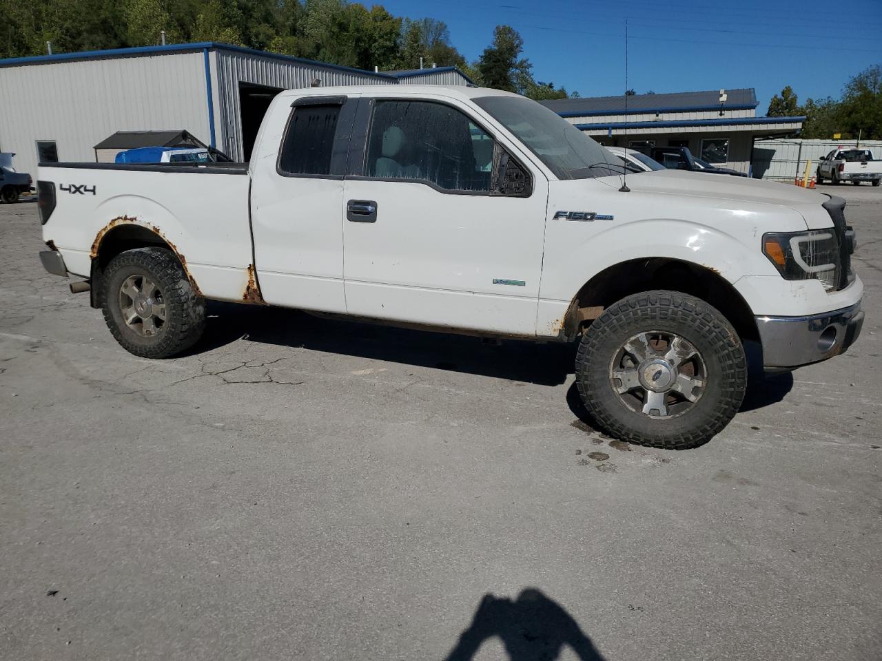 Ford F-150 Super Cab Image 4