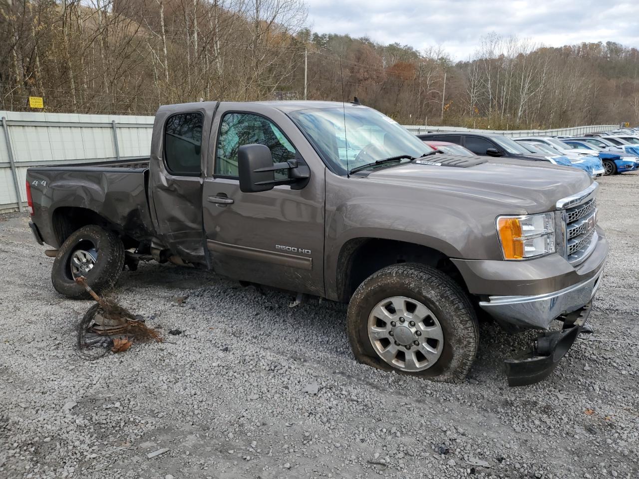 GMC Sierra K2500 Slt Image 8