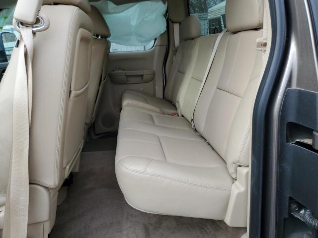 GMC Sierra K2500 Slt Image 7