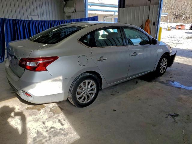Nissan Sentra S Image 3