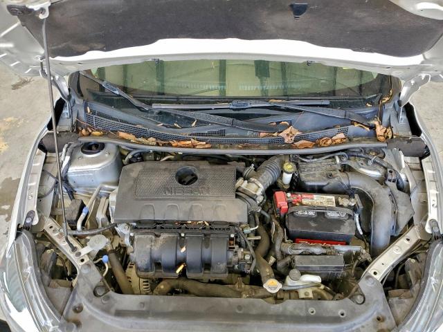 Nissan Sentra S Image 10