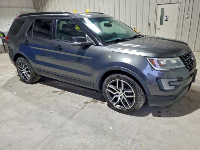 Ford Explorer Sport Image 5