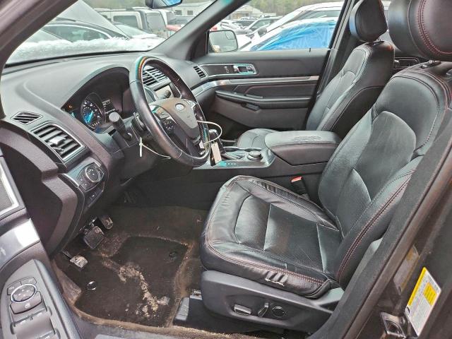 Ford Explorer Sport Image 13