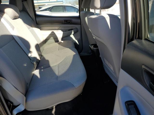 Toyota Tacoma Double Cab Image 6