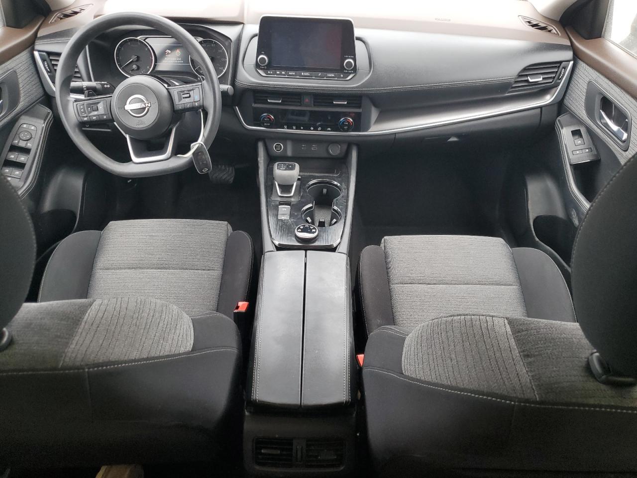 Nissan Rogue Sv Image 4