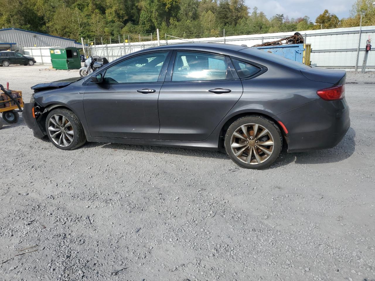 Chrysler 200 S Image 4