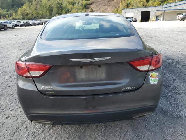 Chrysler 200 S Image 3