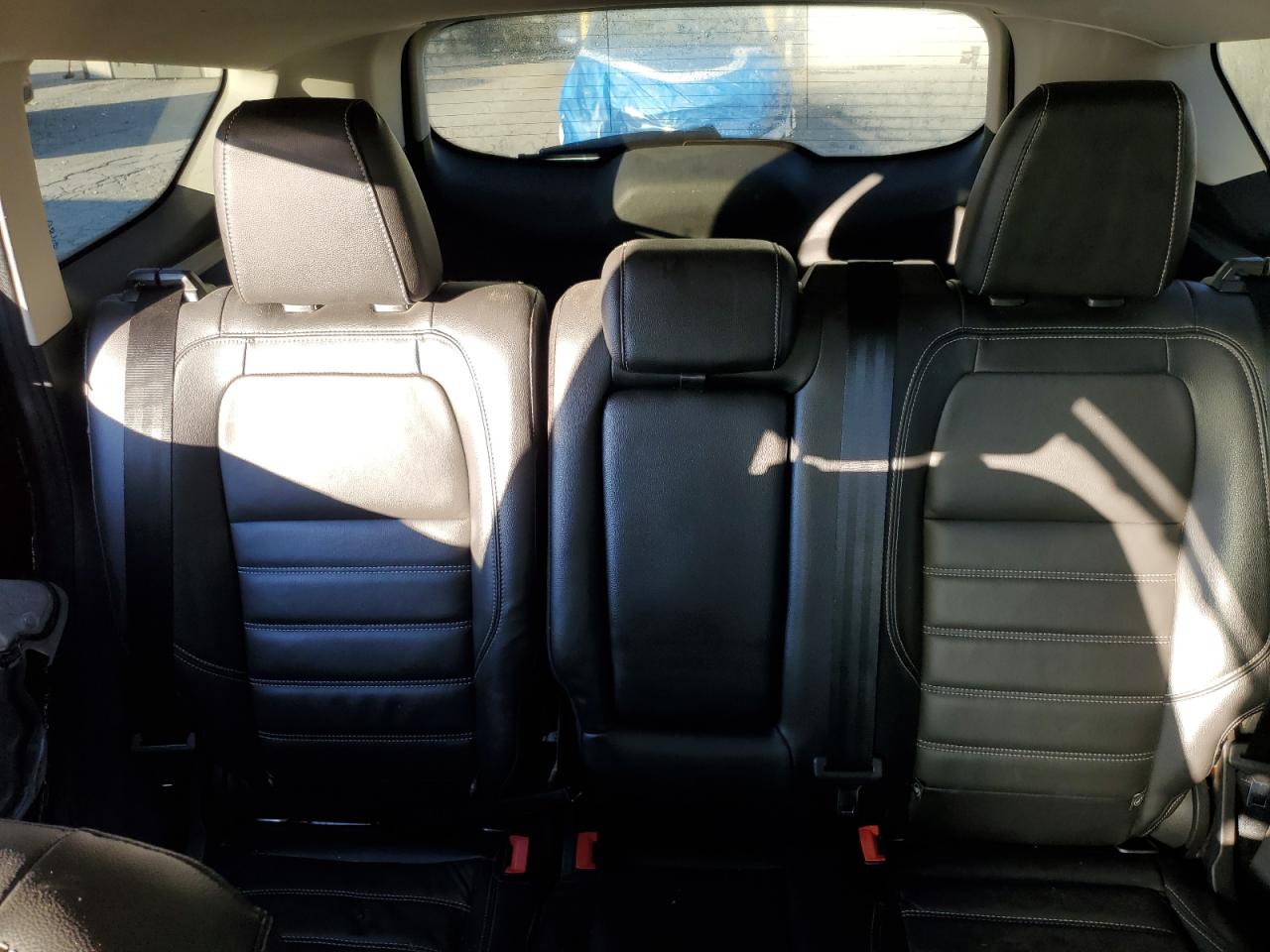 Ford Escape Titanium Image 9