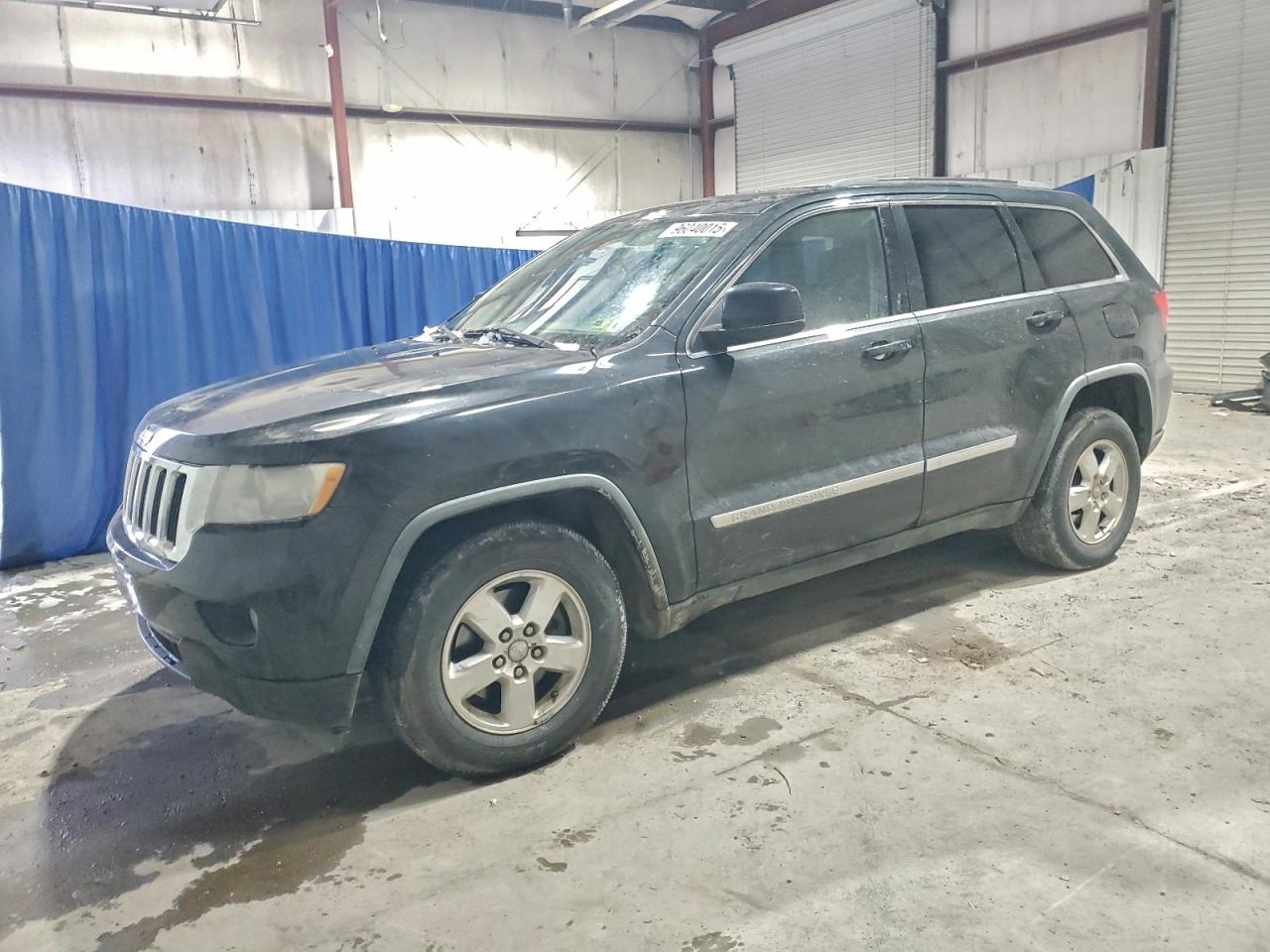 Jeep Grand Cherokee Laredo Image 1