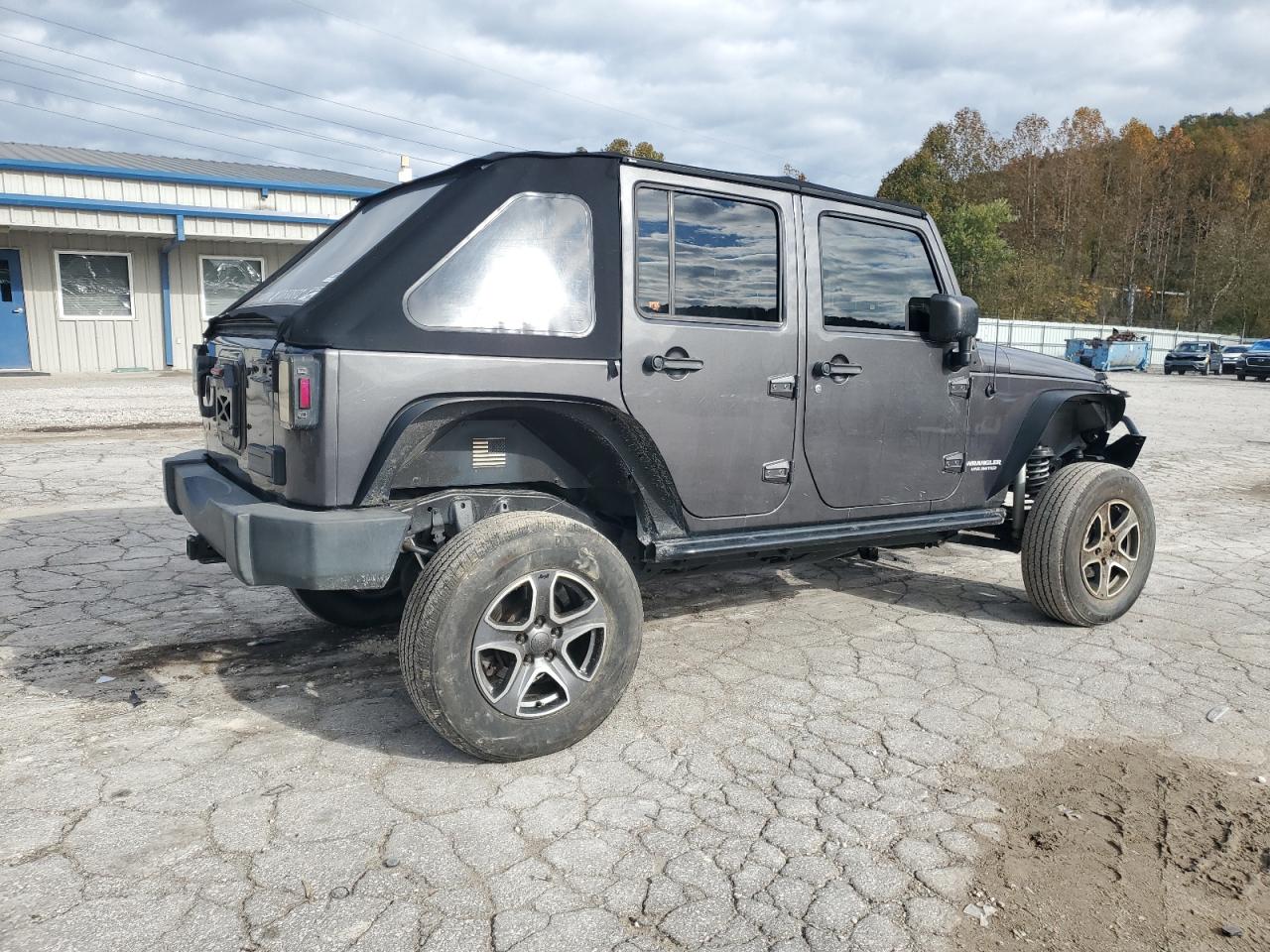 Jeep Wrangler Sport Image 2