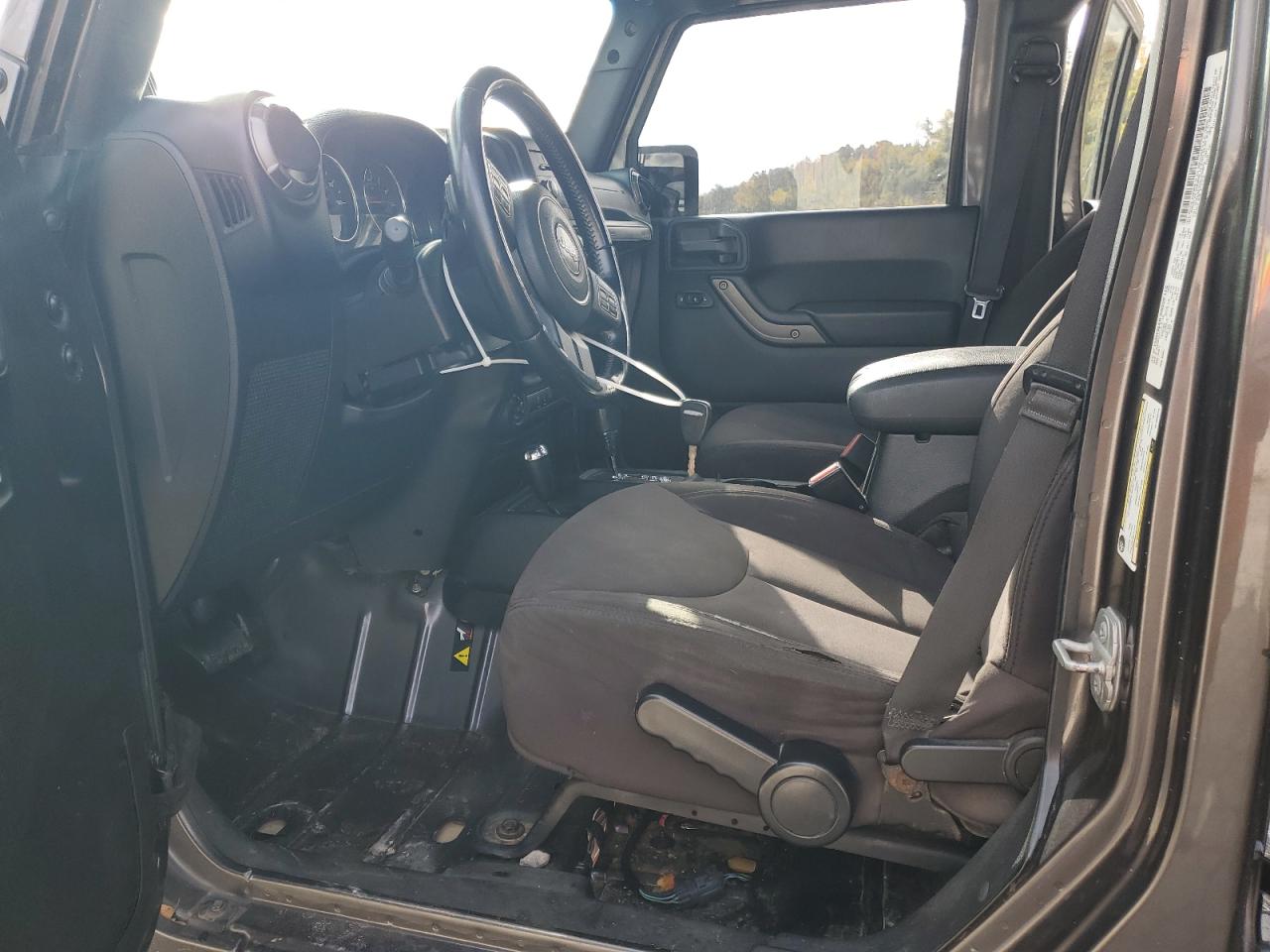 Jeep Wrangler Sport Image 4