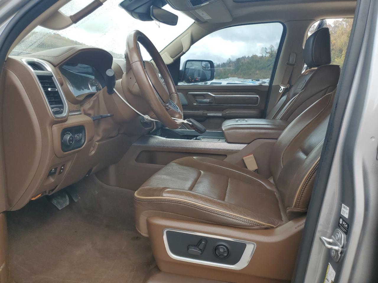 Ram 1500 Longhorn Image 9