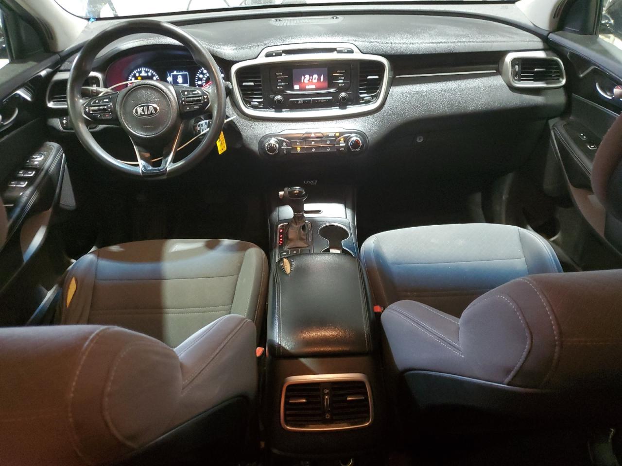 Kia Sorento Lx Image 9