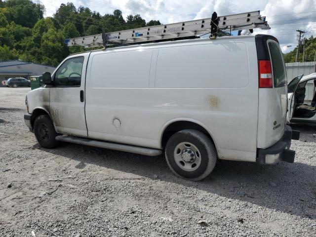 Chevrolet Express Image 9