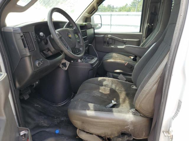 Chevrolet Express Image 5